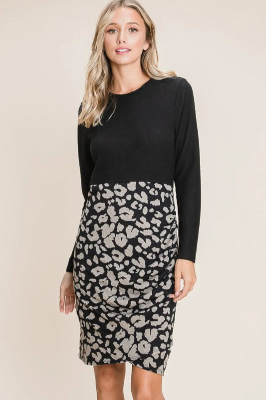 Image of BOMBOM Leopard Color Block Knit Dress | Queeble.shop