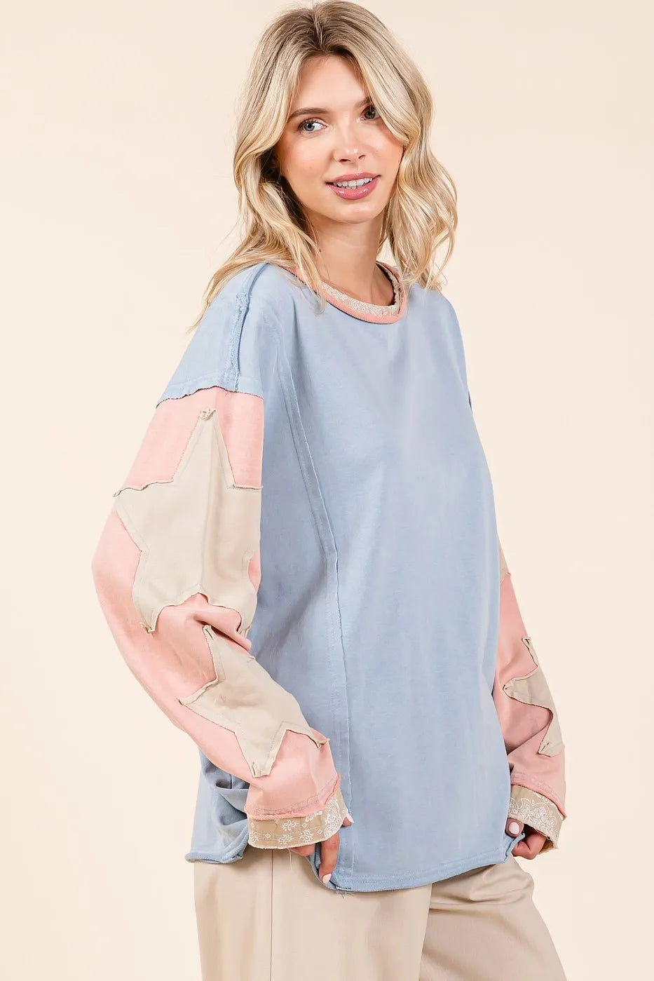 Image of Mittoshop Star Patch Long Sleeve Colorblock Mineral Wash Top | Queeble.shop