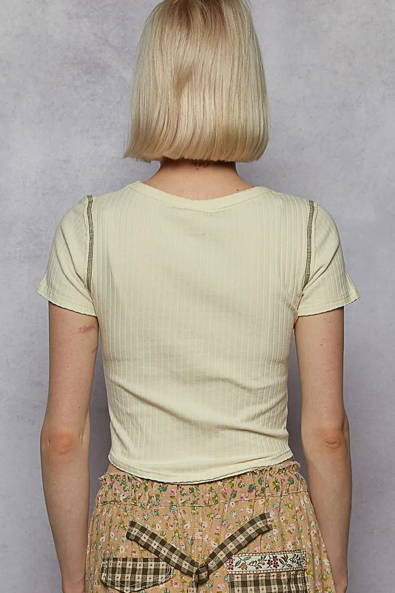 Image of POL Contrast Stitching Round Neck Crop T-Shirt | Queeble.shop