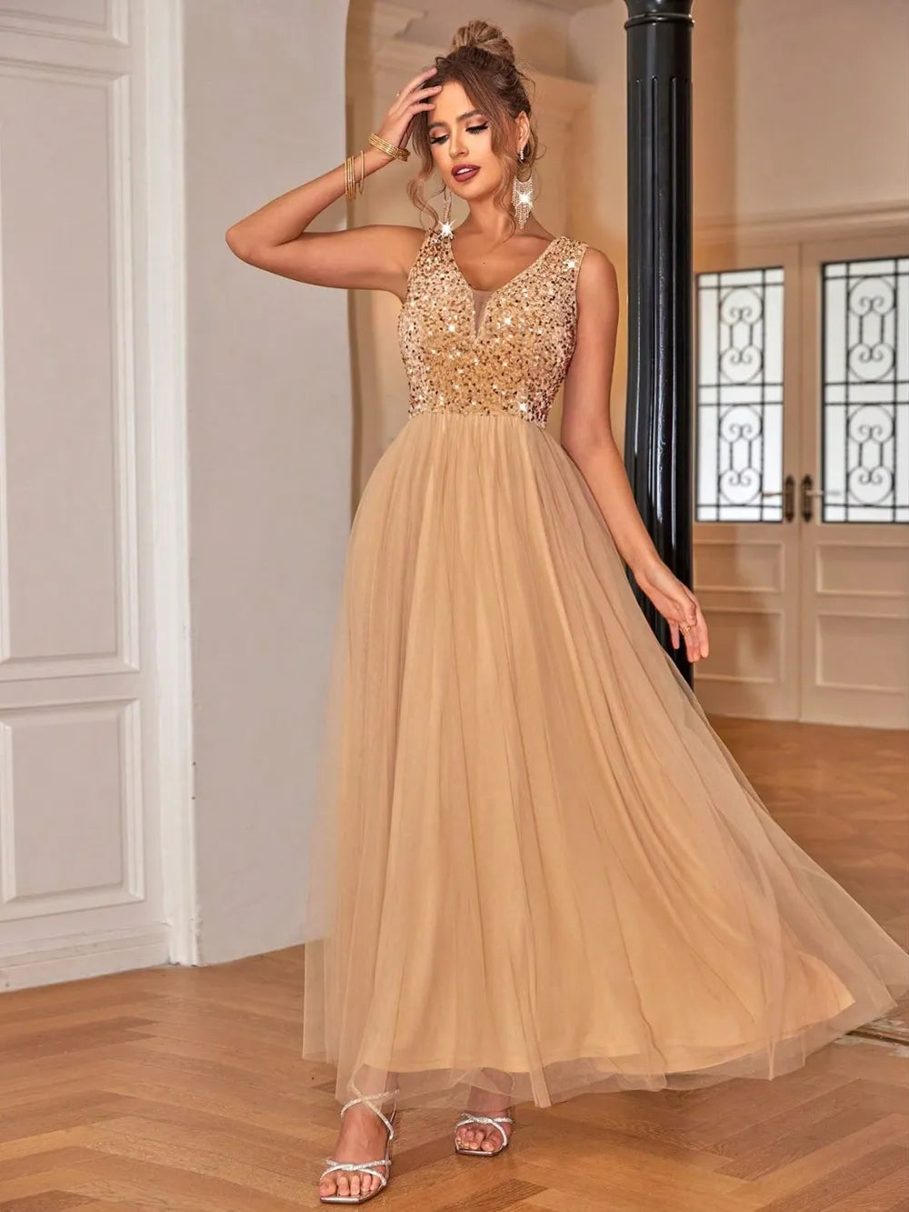 Image of Sequin V-Neck Sleeveless Dress | Queeble.shop