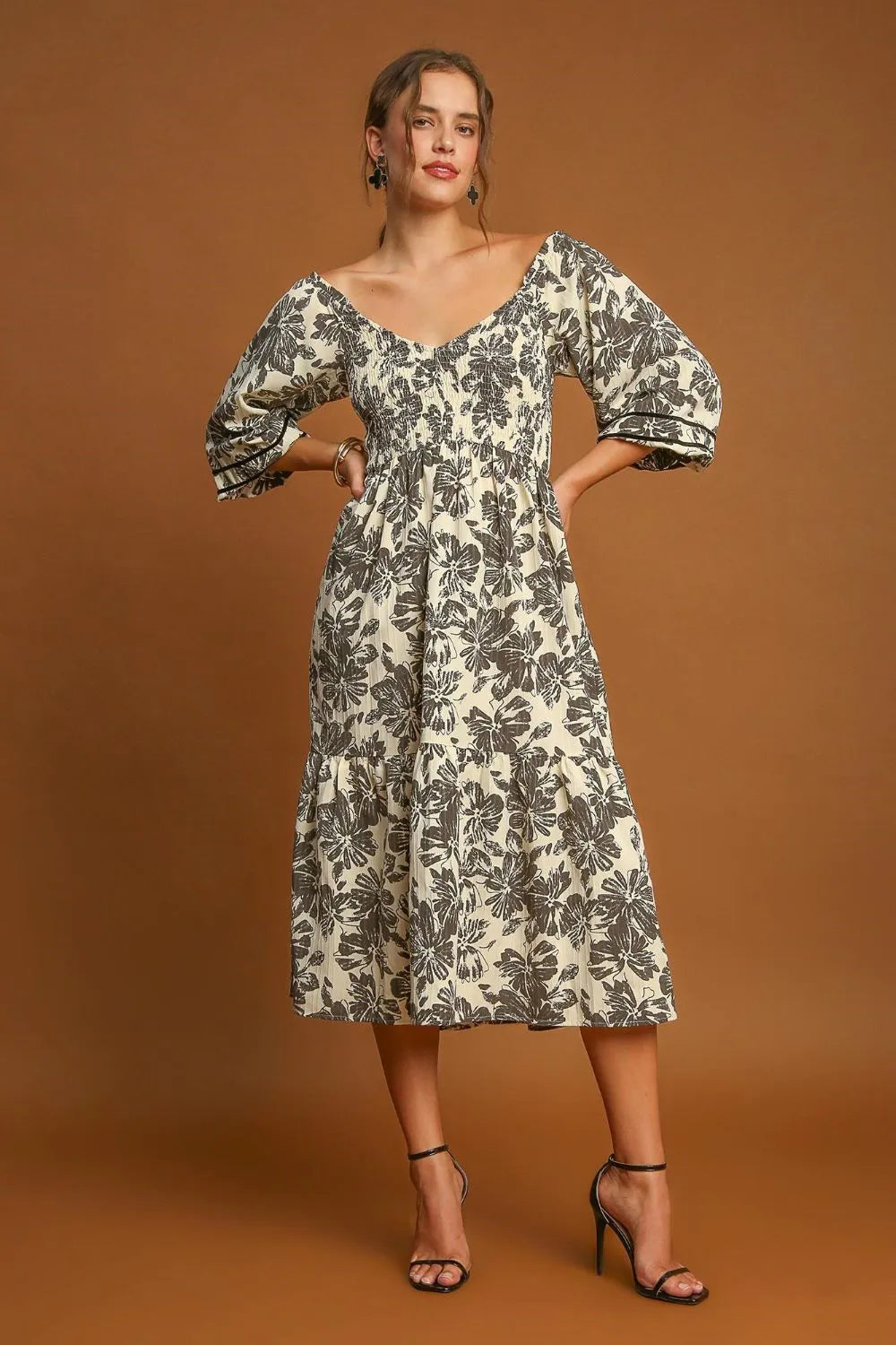 Image of Umgee Ruffle Hem Flower Printed V-Neck Dress | Queeble.shop