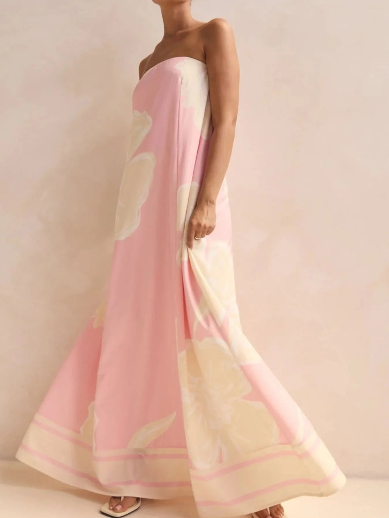 Image of Smocked Printed Tube Maxi Dress | Queeble.shop