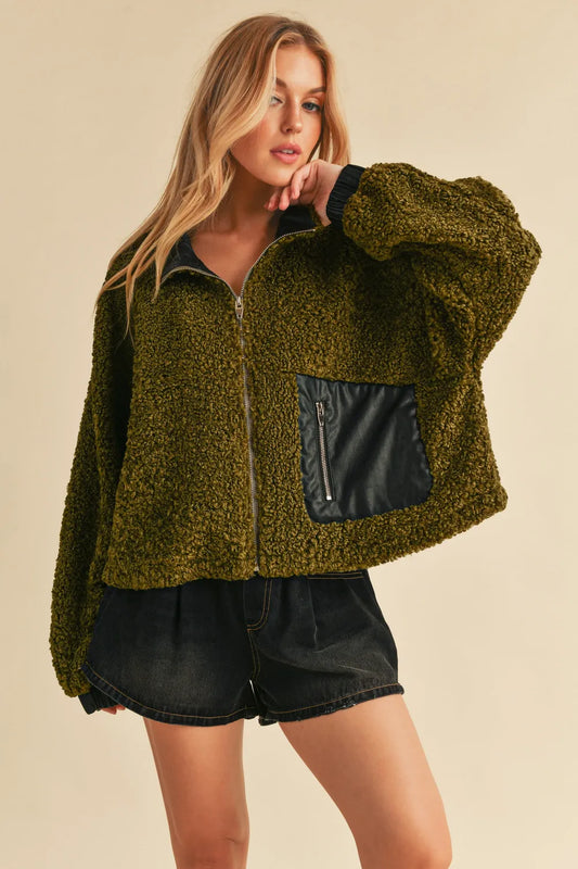 Image of Aemi + Co Collared Neck Zip Up Sherpa Jacket | Queeble.shop