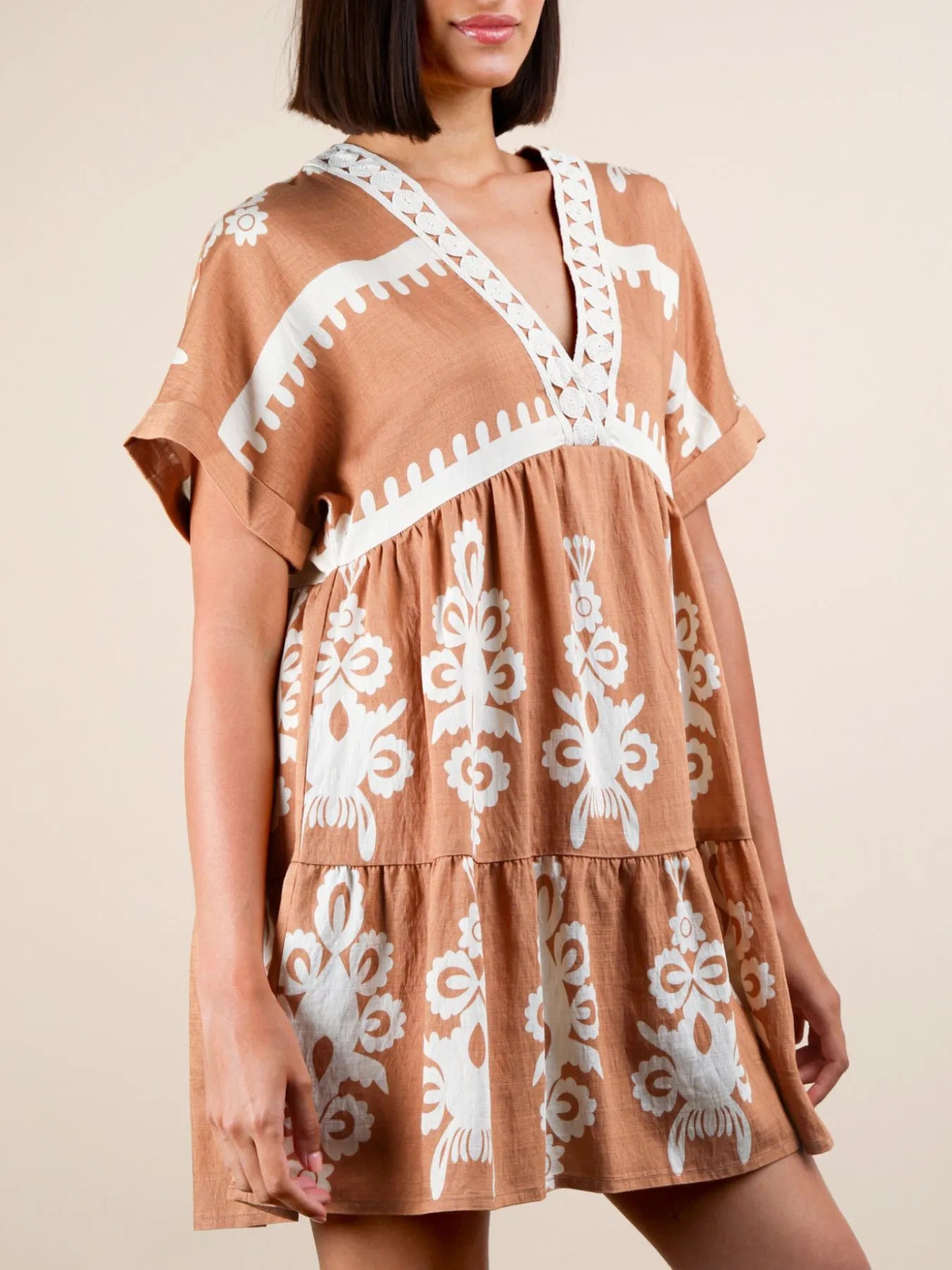 Image of Printed V-Neck Short Sleeve Mini Dress | Queeble.shop