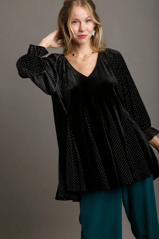 Image of Umgee Godet Hem Polka Dot V-Neck Blouse | Queeble.shop