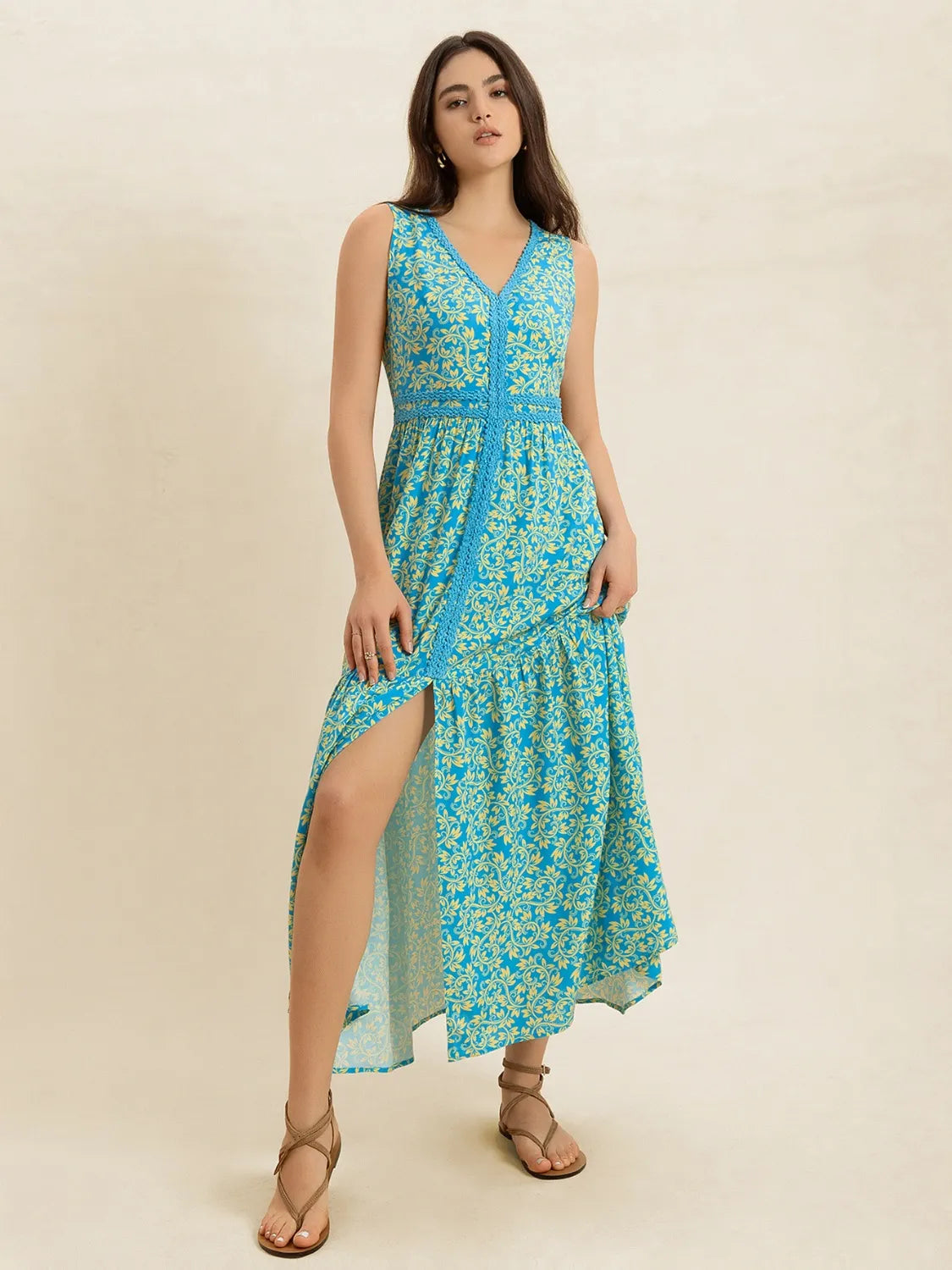 Image of Slit Printed V-Neck Sleeveless Dress | Queeble.shop