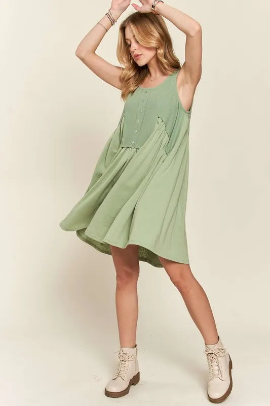 Image of ADORA Decorative Button Sleeveless Babydoll Dress | Queeble.shop