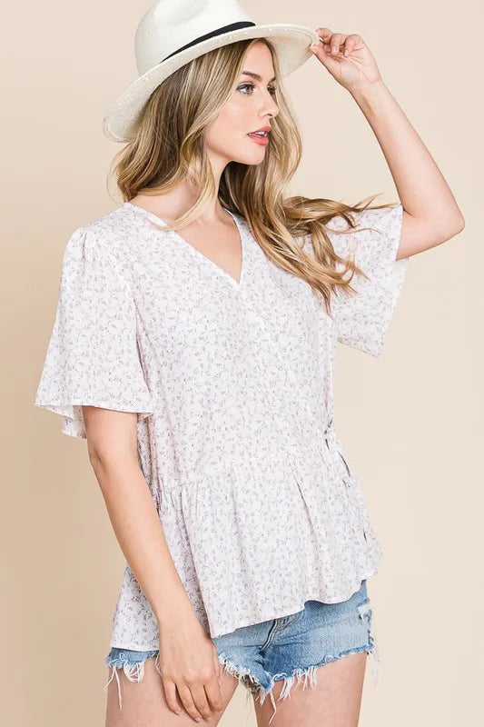 Image of Lime 'N' Chili Ditsy Print V-Neck Short Sleeve Wrap Blouse | Queeble.shop