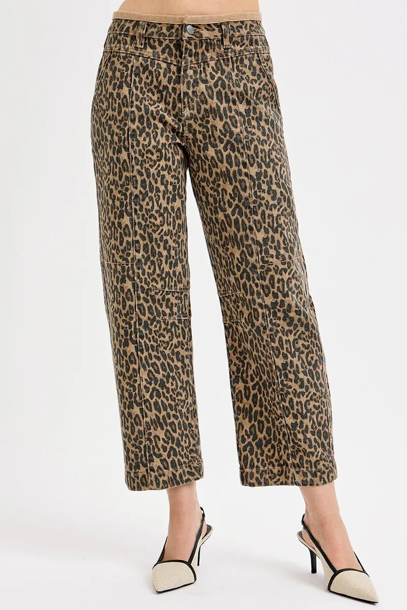 Image of RISEN Full Size Mid Rise Crop Relaxed Jeans Plus Size | Queeble.shop