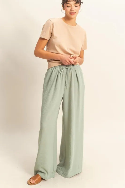 Image of HYFVE Elasticized Waist Wide Leg Pants | Queeble.shop