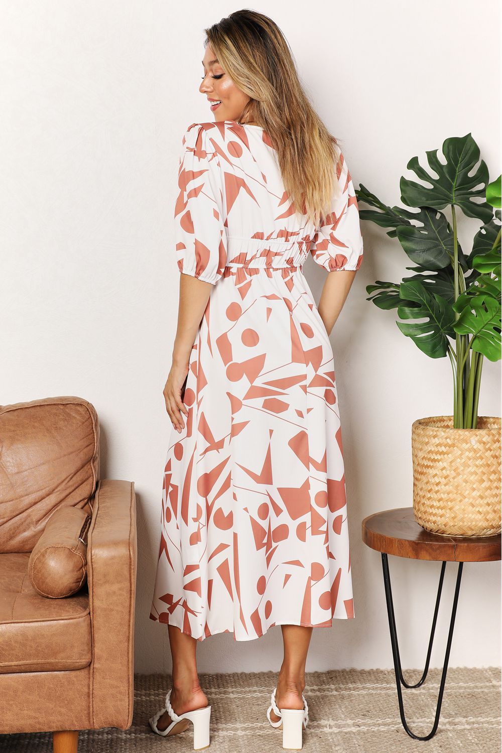 Image of Printed Surplice Balloon Sleeve Dress | Queeble.shop