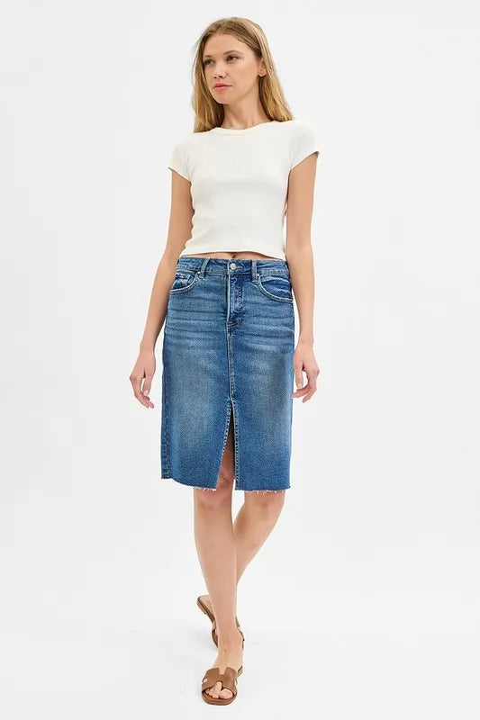 Image of RISEN Full Size High Rise Front Slit Pencil Skirts Plus Size | Queeble.shop