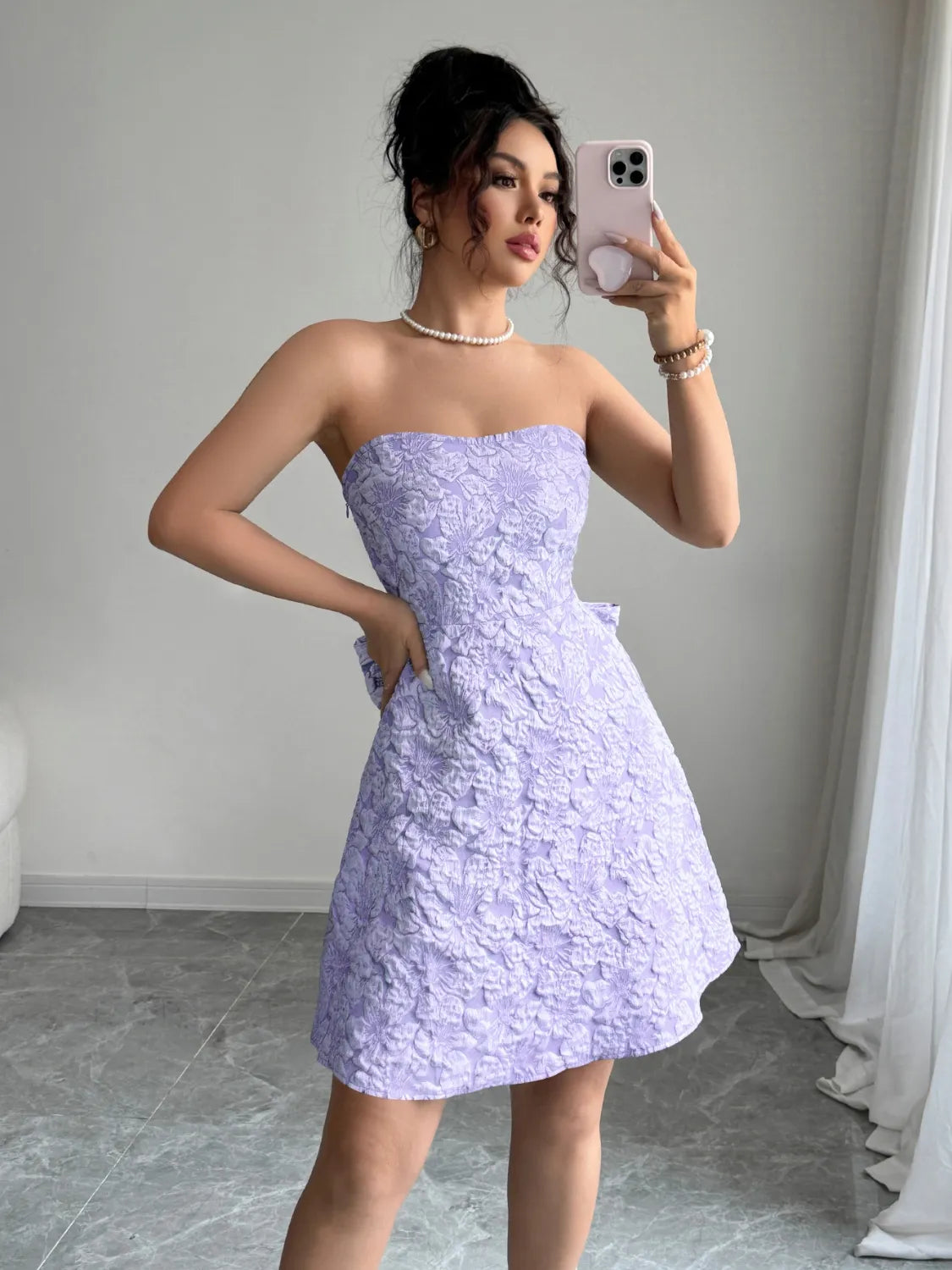 Image of Bow Back Tube Mini Dress | Queeble.shop