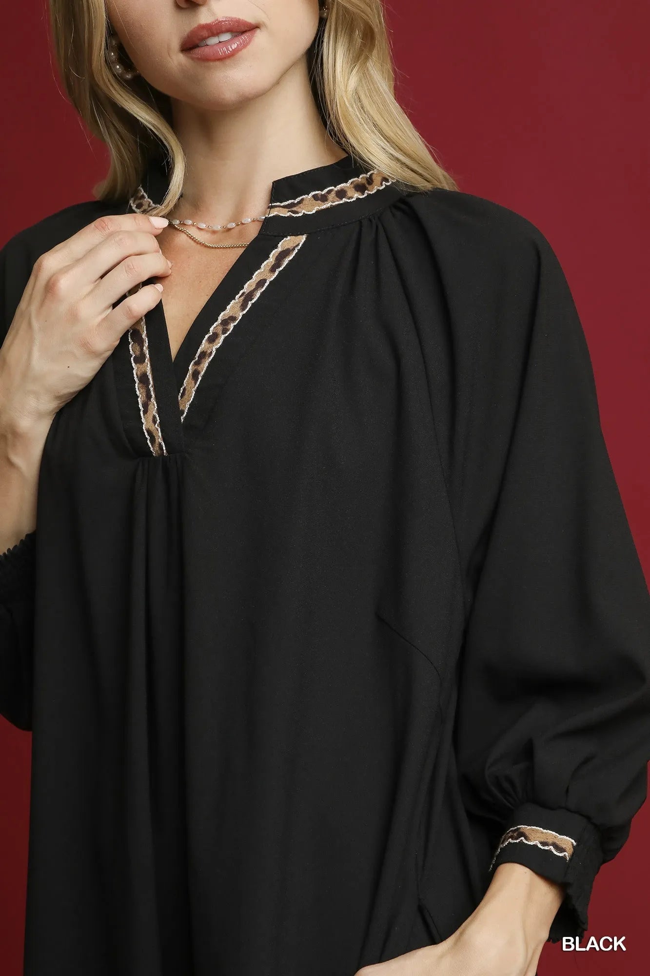 Image of Umgee Notched Shift Dress with Trim Detail | Queeble.shop