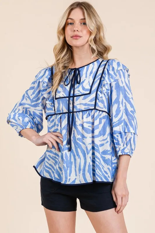 Image of Lime 'N' Chili Graphic Print Solid Trim Quarter Sleeve Blouse | Queeble.shop