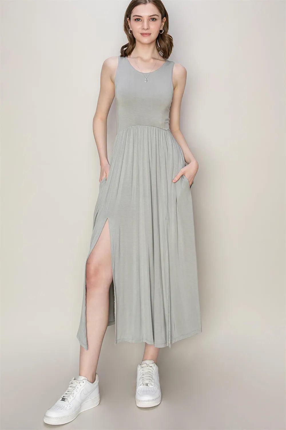 Image of HYFVE Sleeveless Slit Midi Dress | Queeble.shop