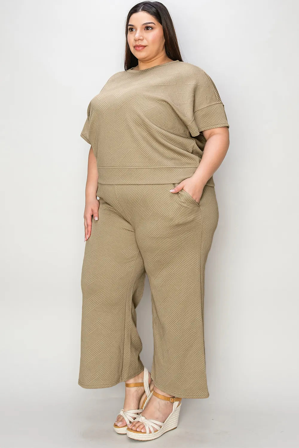 Image of Double Take Full Size Texture Short Sleeve Top and Pants Set | Queeble.shop