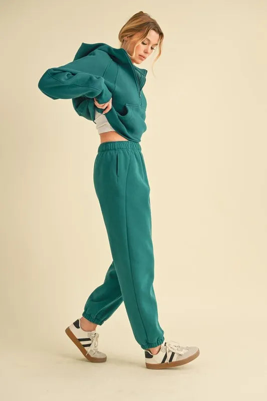 Image of Aemi+Co Drawstring Elastic Waist Joggers | Queeble.shop