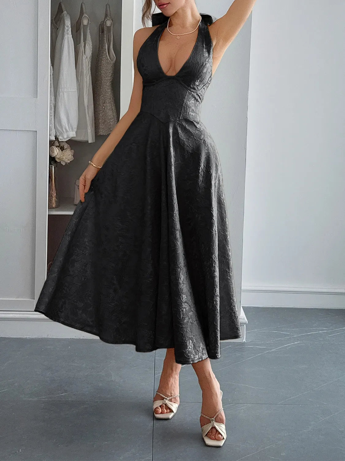 Image of Halter Neck Midi Dress with Pockets | Queeble.shop