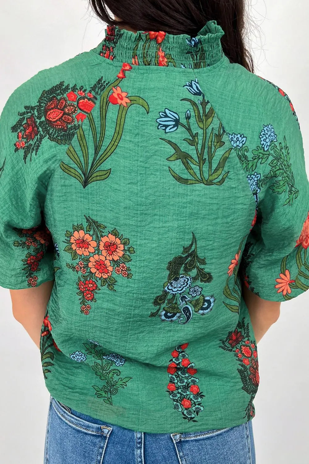 Image of Floral Print Notched Short Sleeve Blouse | Queeble.shop