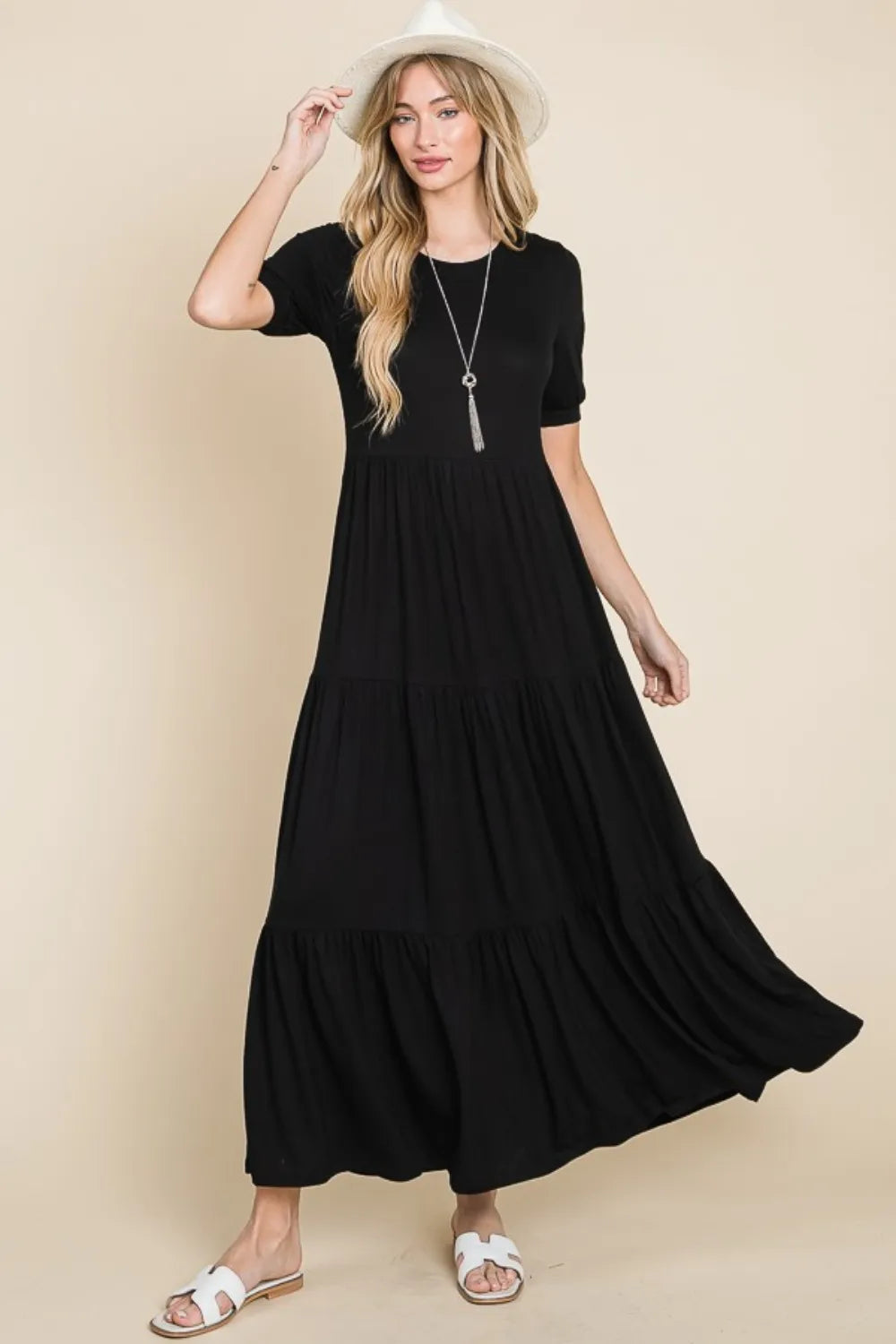 Image of BOMBOM Short Sleeve Tiered Maxi Dress | Queeble.shop