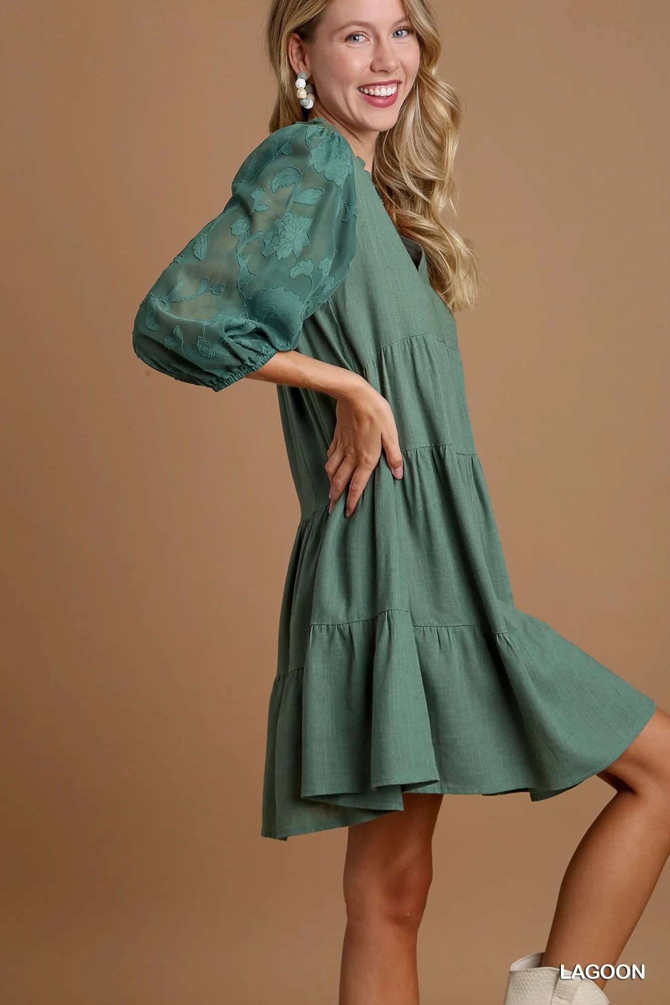 Image of Umgee Floral Contrast Sleeve Tiered Dress | Queeble.shop