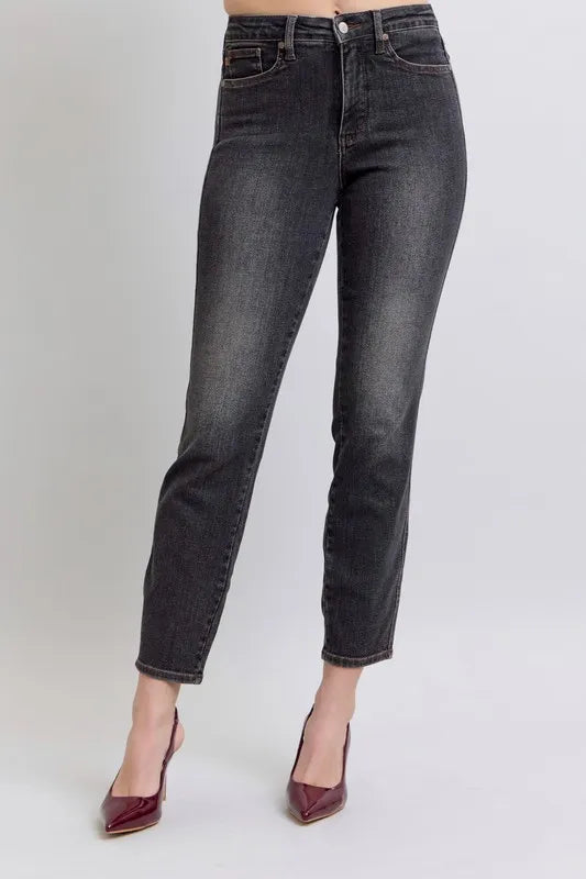 Image of Judy Blue Full Size Mid Rise Tummy Control Slim Jeans Plus Size | Queeble.shop