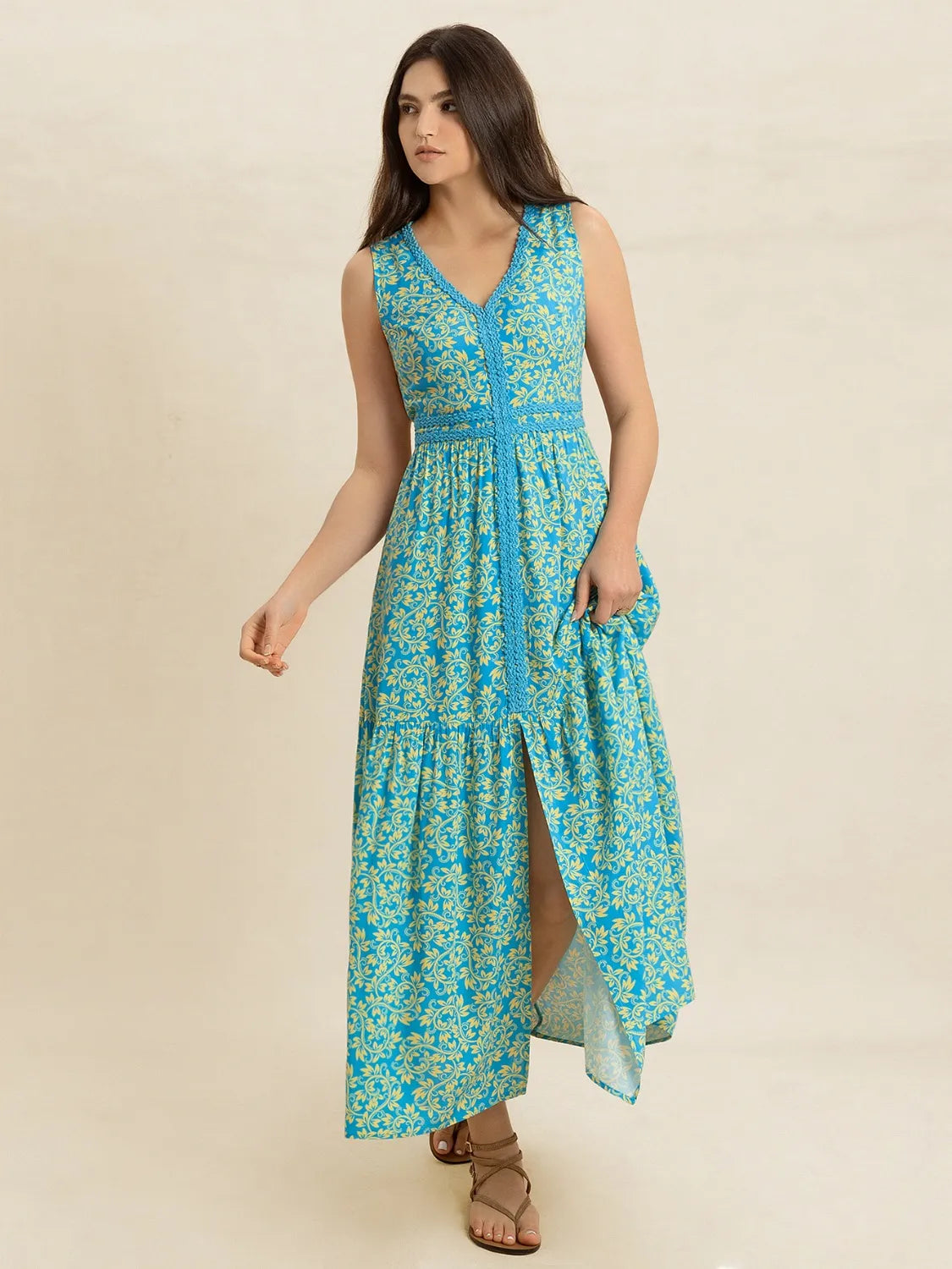 Image of Slit Printed V-Neck Sleeveless Dress | Queeble.shop