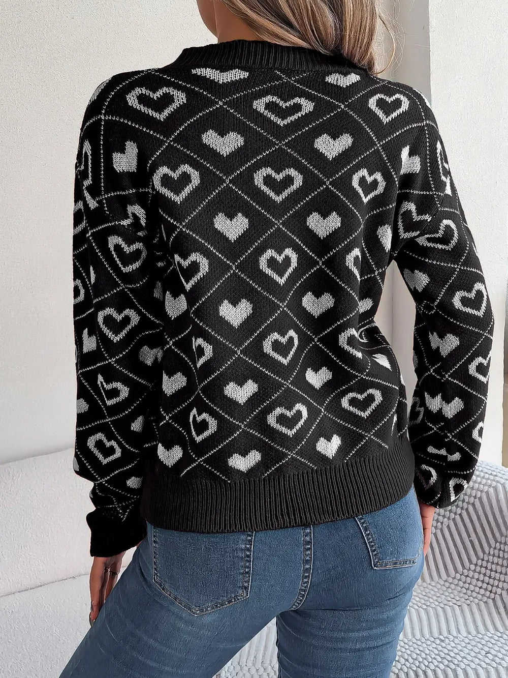 Image of Heart Pattern V-Neck Long Sleeve Sweater | Queeble.shop