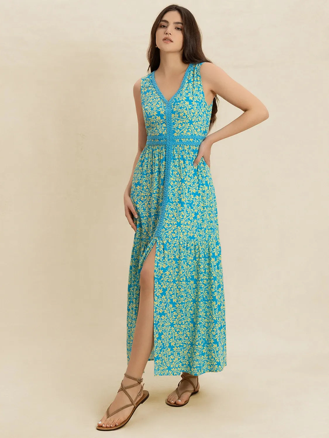 Image of Slit Printed V-Neck Sleeveless Dress | Queeble.shop