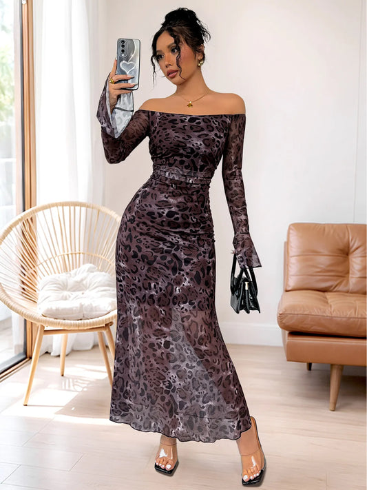 Image of Off-Shoulder Long Sleeve Maxi Dress | Queeble.shop