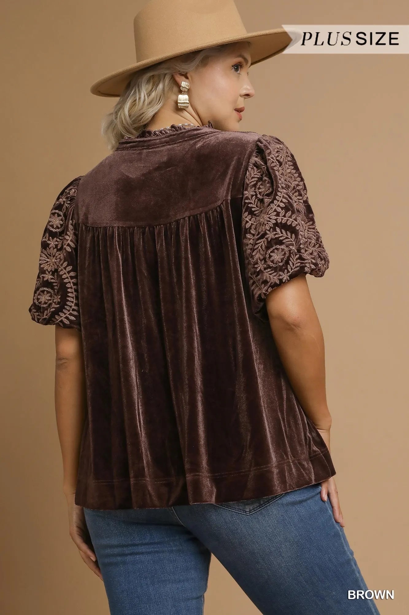 Image of Umgee Full Size Velvet Embroidered Sleeve Blouse Plus Size | Queeble.shop