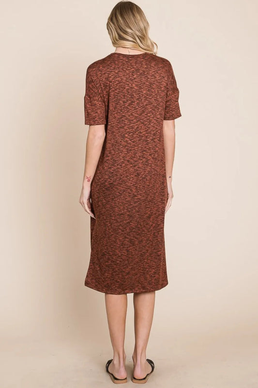 Image of BOMBOM Round Neck Side Slit Midi Dress | Queeble.shop