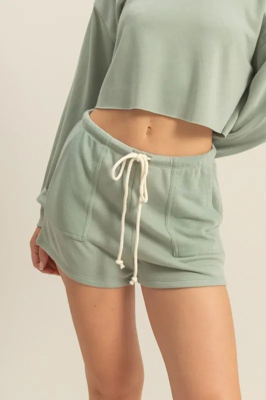 Image of HYFVE Drawstring Mid Waist Shorts | Queeble.shop