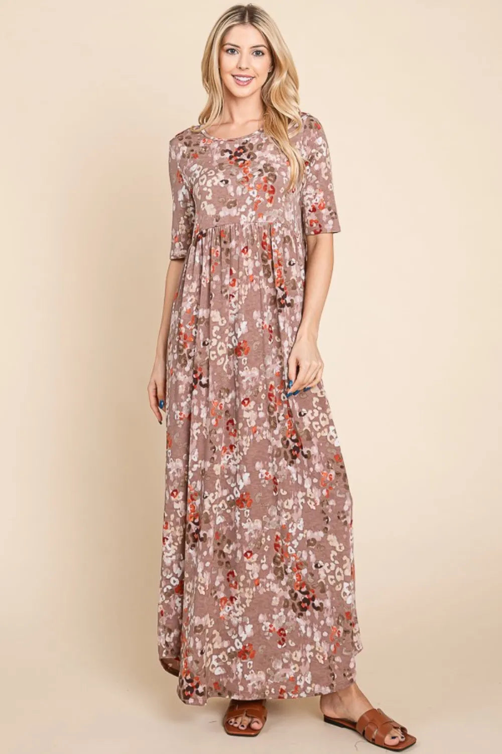 Image of BOMBOM Printed Shirred Maxi Dress | Queeble.shop