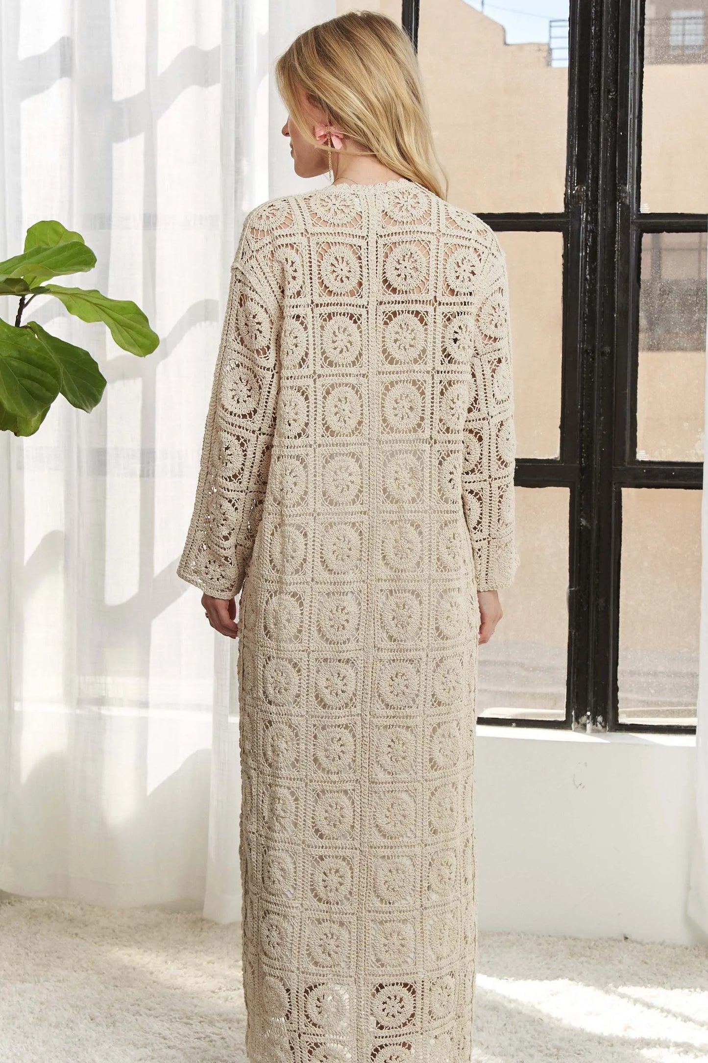 Image of ADORA Long Sleeves Crochet Elastic Cardigan | Queeble.shop