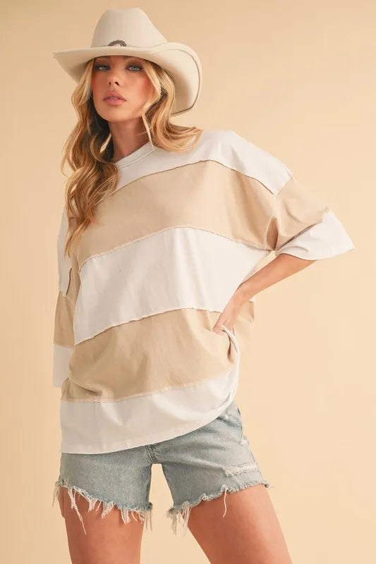 Image of Aemi+Co Color Block Round Neck Short Sleeve T-Shirt | Queeble.shop
