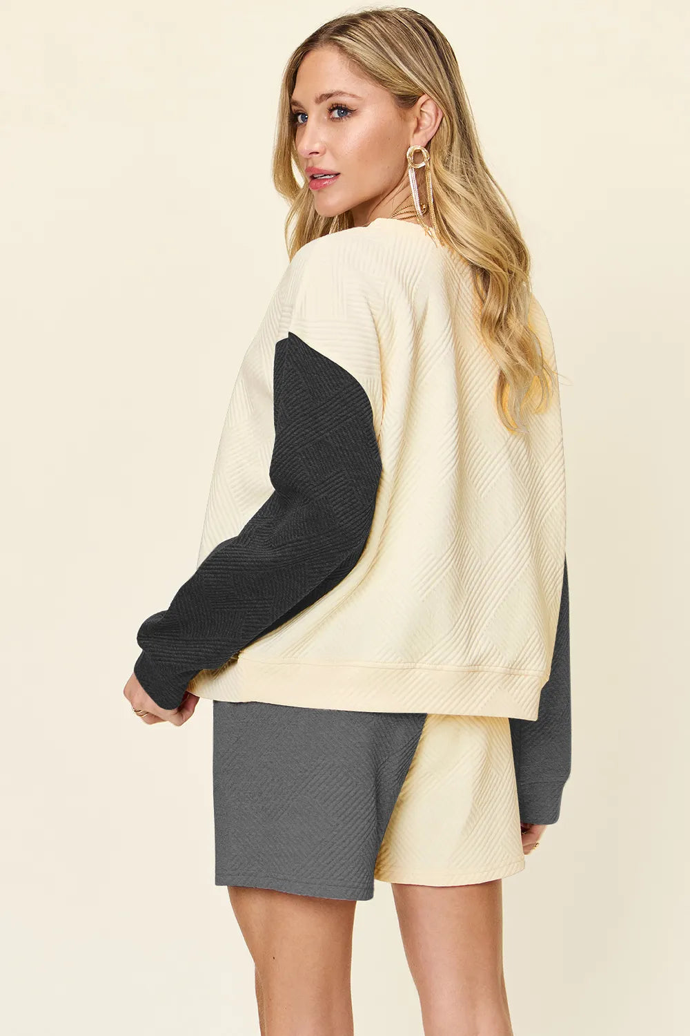 Image of Double Take Full Size Contrast Drop Shoulder Top and Shorts Set | Queeble.shop