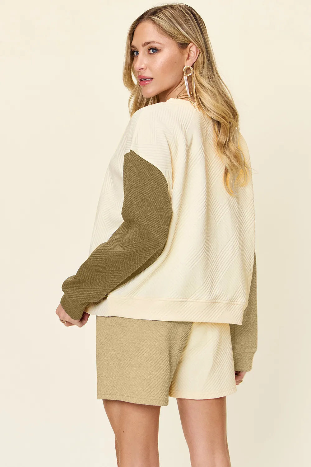 Image of Double Take Full Size Contrast Drop Shoulder Top and Shorts Set | Queeble.shop