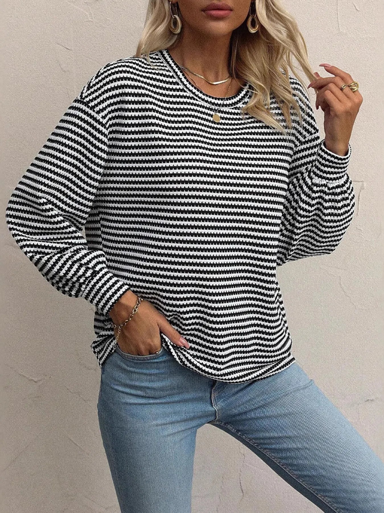 Image of Striped Round Neck Lantern Sleeve Top | Queeble.shop