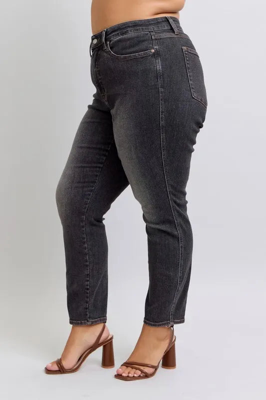 Image of Judy Blue Full Size Mid Rise Tummy Control Slim Jeans Plus Size | Queeble.shop