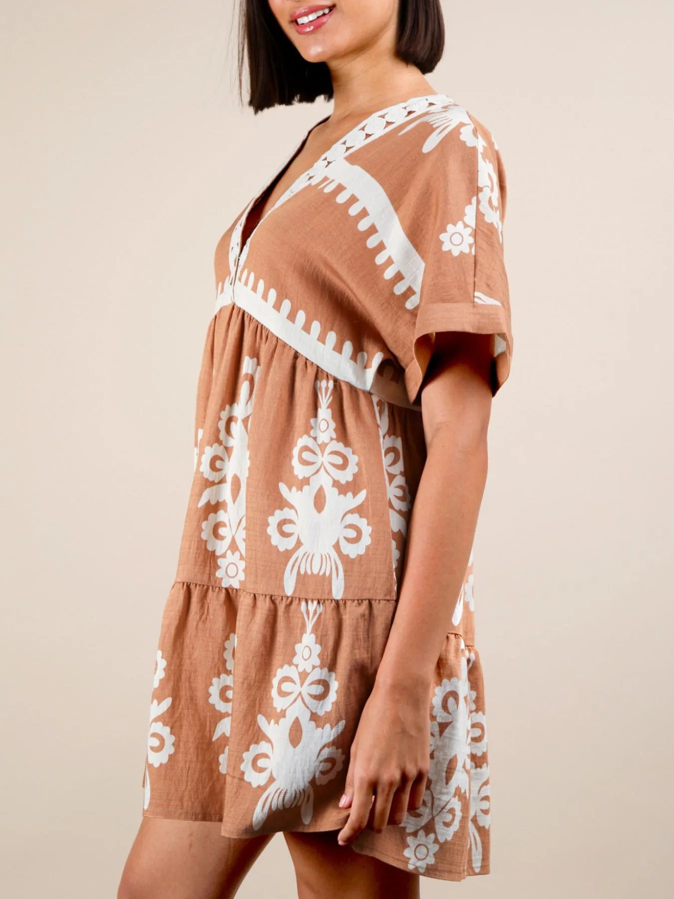 Image of Printed V-Neck Short Sleeve Mini Dress | Queeble.shop