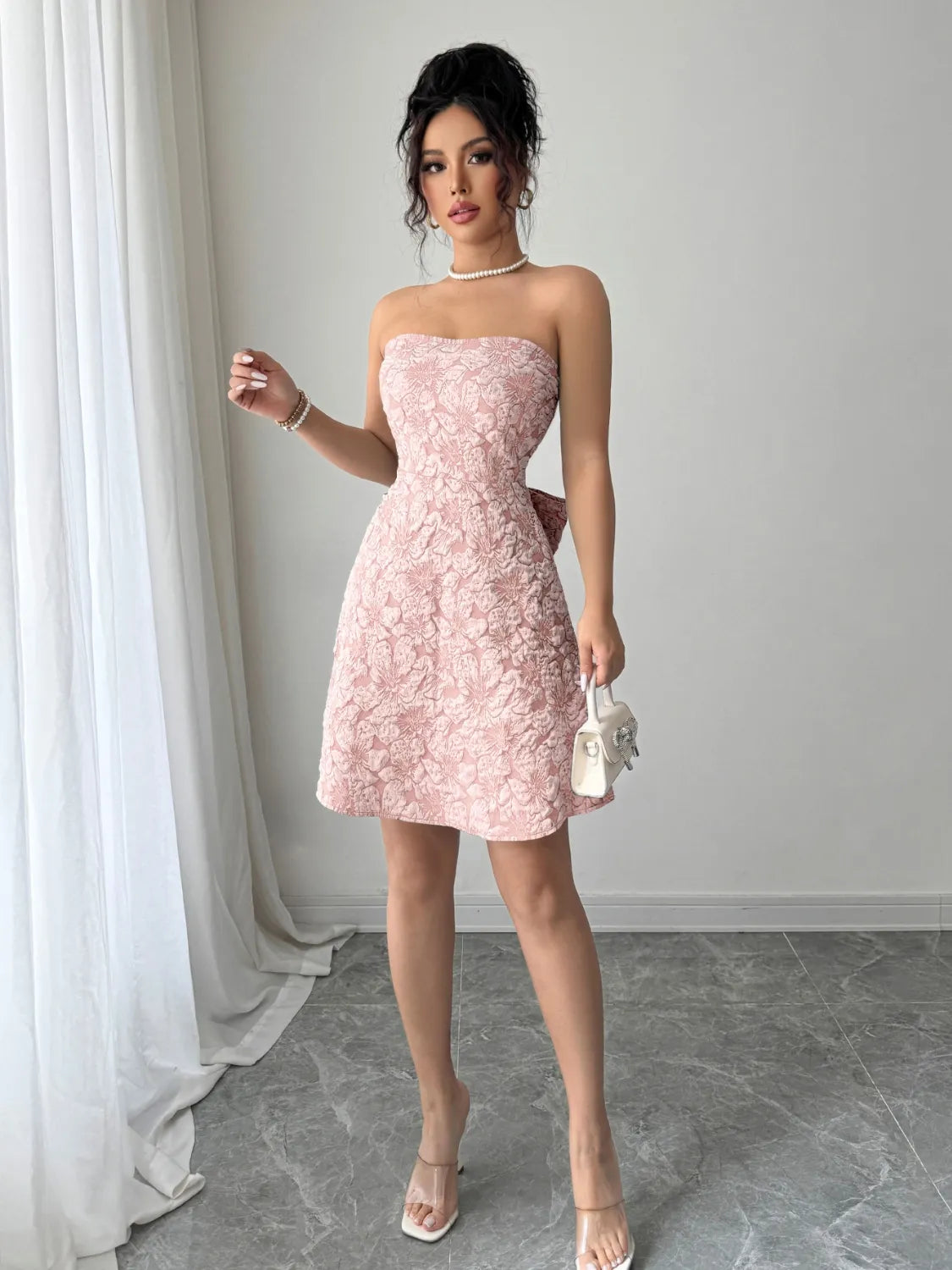 Image of Bow Back Tube Mini Dress | Queeble.shop