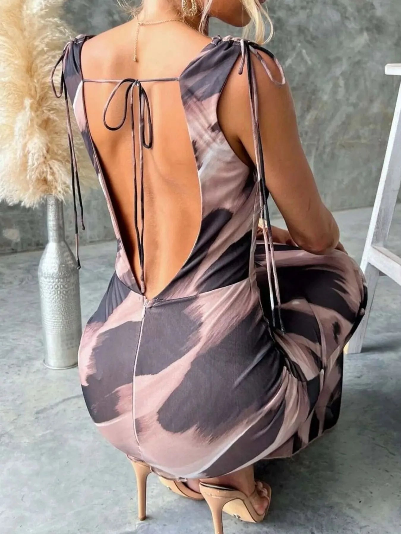 Image of Tied Sleeveless Printed Maxi Dress | Queeble.shop