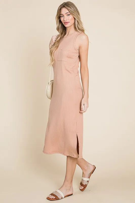 Image of BOMBOM Ribbed Knit Sleeveless Midi Dress | Queeble.shop