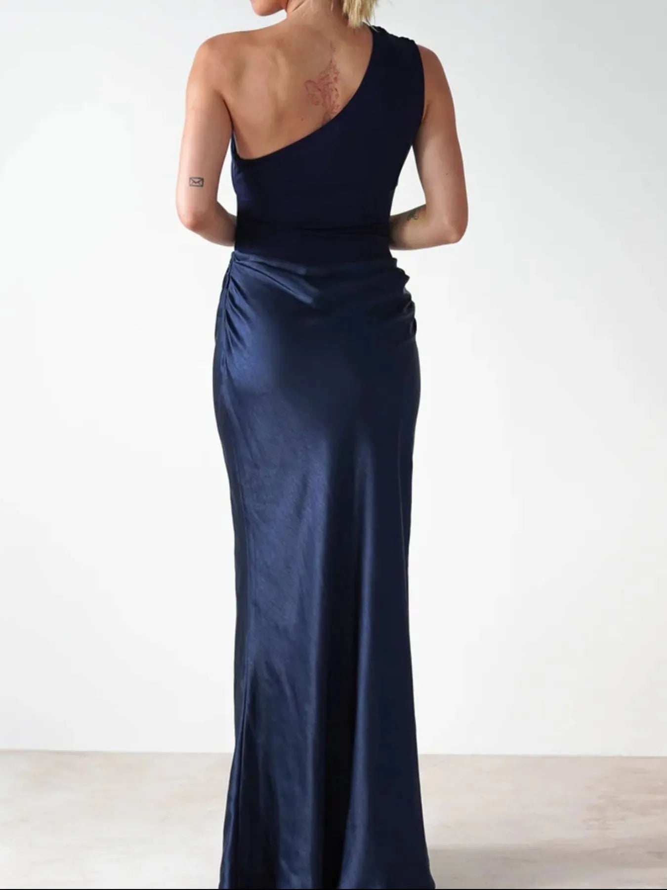 Image of One Shoulder Ruched Bodycon Maxi Dress | Queeble.shop