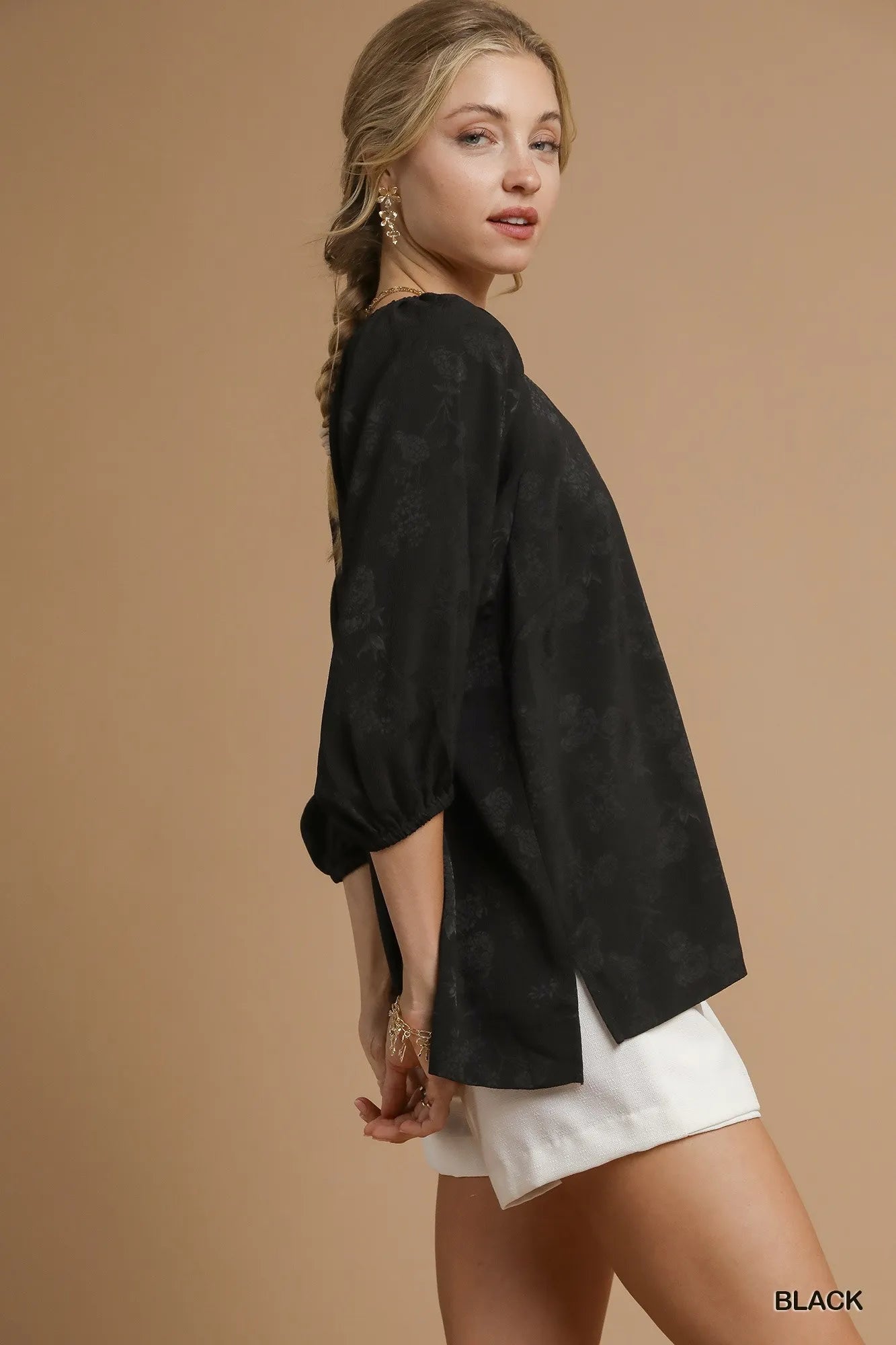 Image of Umgee Satin Jacquard Balloon Sleeve Blouse | Queeble.shop