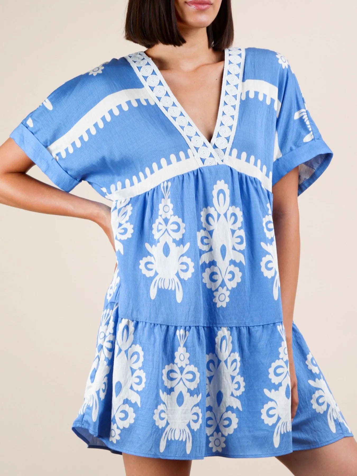 Image of Printed V-Neck Short Sleeve Mini Dress | Queeble.shop