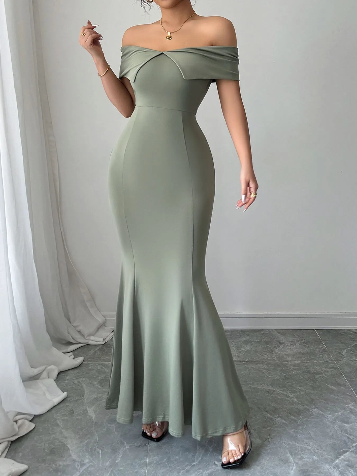 Image of Off-Shoulder Mermaid Maxi Dress | Queeble.shop