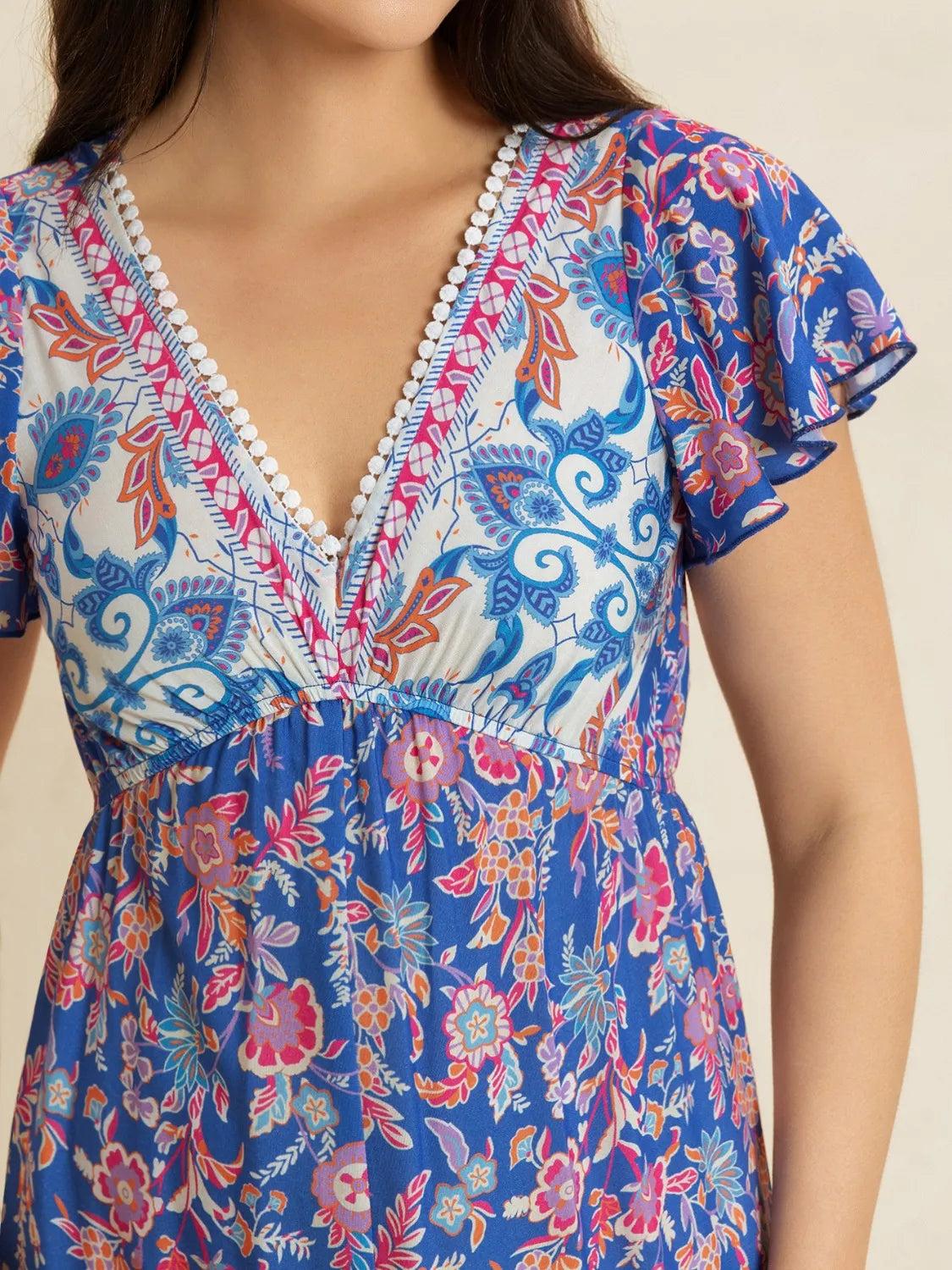 Image of Printed V-Neck Wide Leg Jumpsuit | Queeble.shop